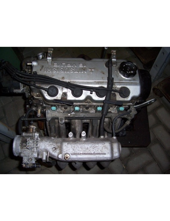 Двигатель  Mitsubishi	1,6	инж  4G92 DX6454
